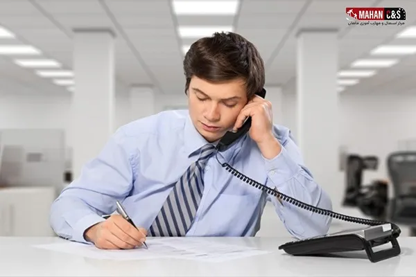 اشتباهات رایج در شروع مکالمه تلفنی